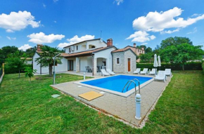 Ferienhaus mit Privatpool für 6 Personen ca 115 qm in Radetici, Istrien Binnenland von Istrien